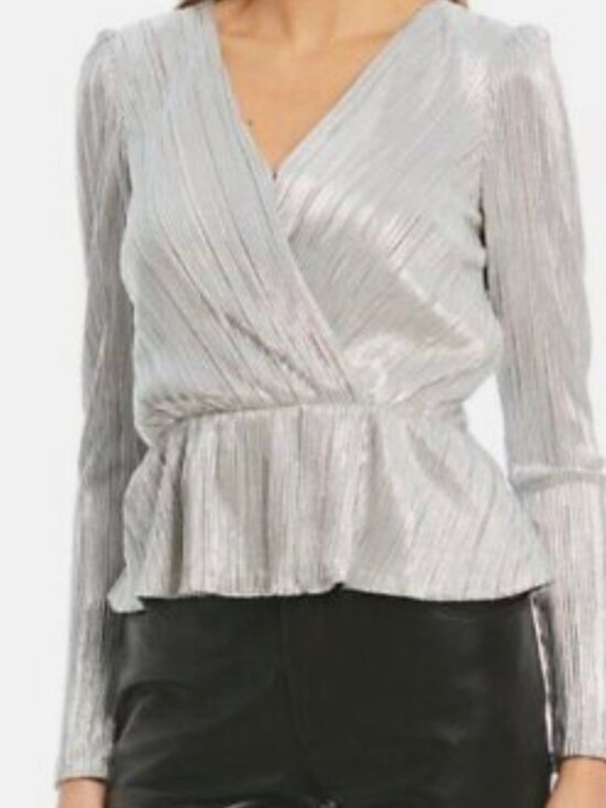 Gianni Bini Tops - Gianni Bini Pleated Silver Peplum Blouse Size S